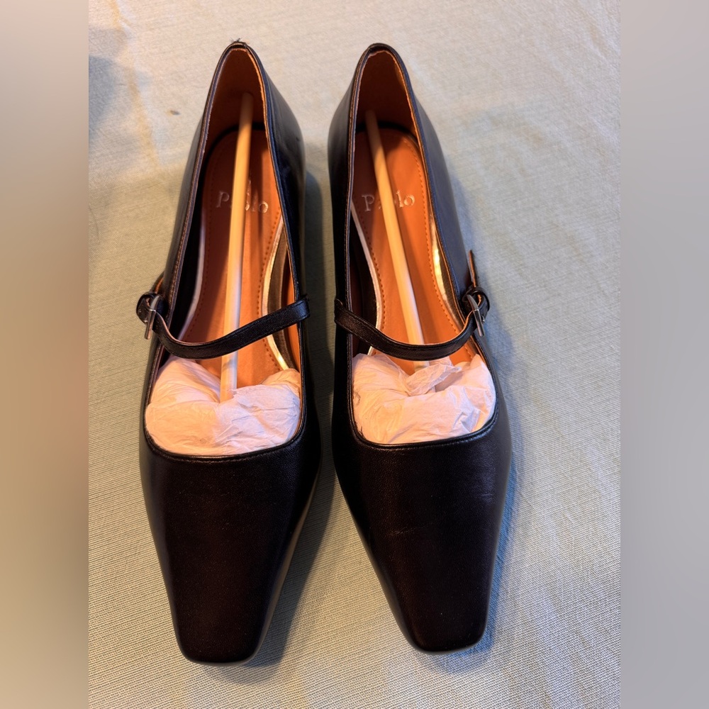NW Linea Paolo Mary Jane black
Size 8